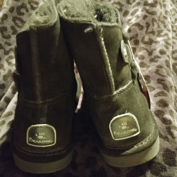 NIB Bearpaw Margaery boots - Picture 3 of 6